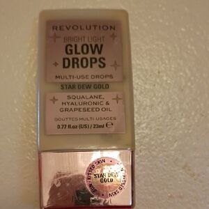 Revolution Glow Drops in Star Dew Gold